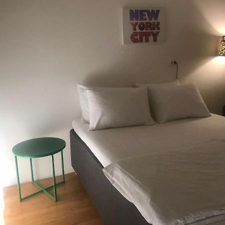 מוסטר Apartment Megi מראה חיצוני תמונה